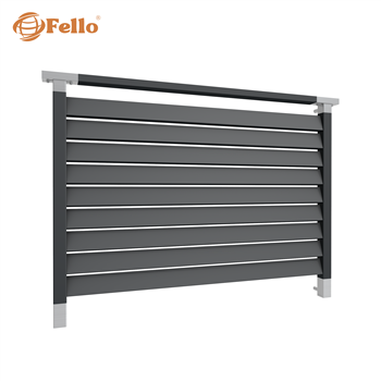 Balustrada francuska Fender RAL – wstawki ze stali nierdzewnej